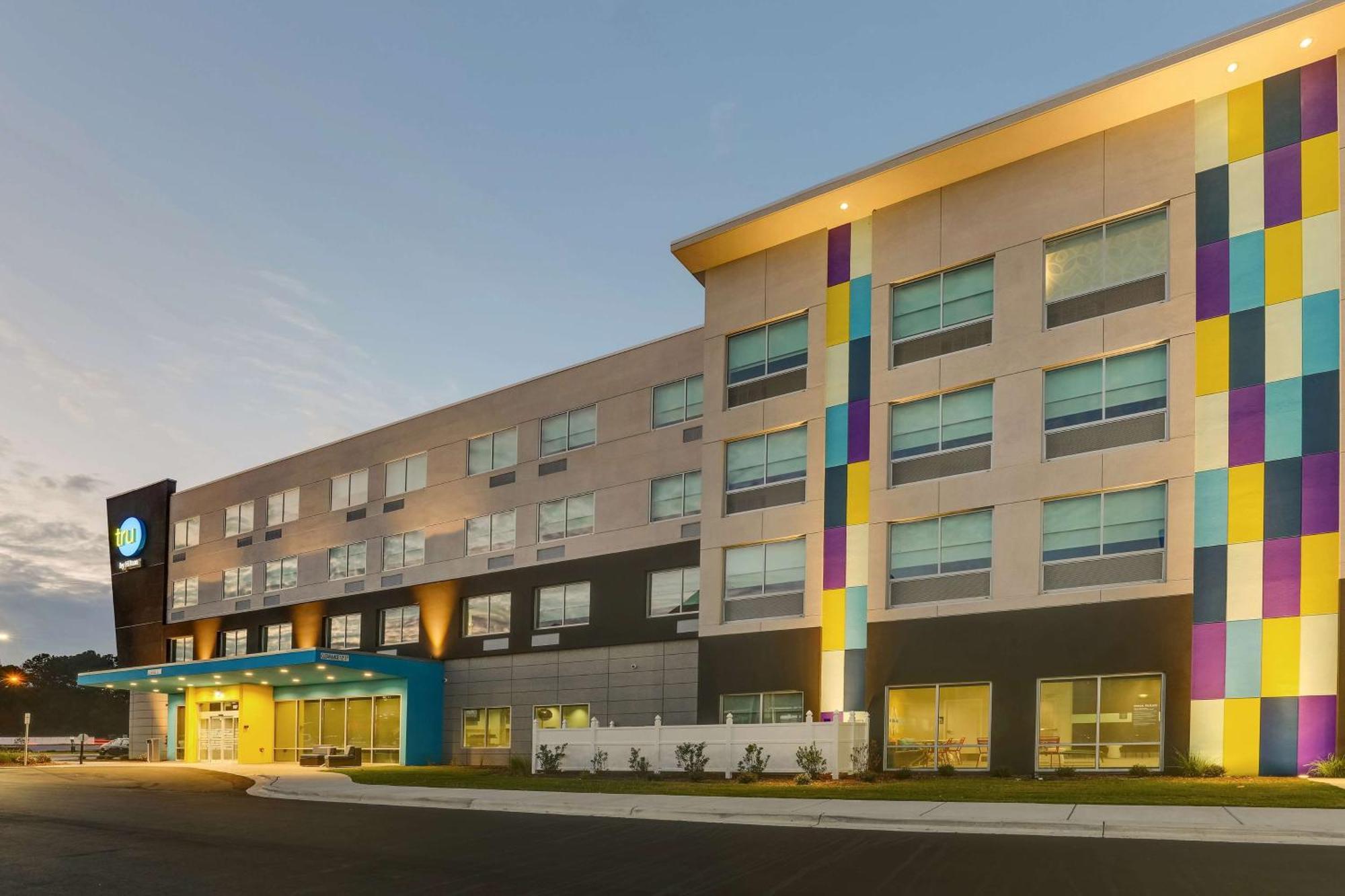 Tru By Hilton Smithfield I-95 Otel Dış mekan fotoğraf